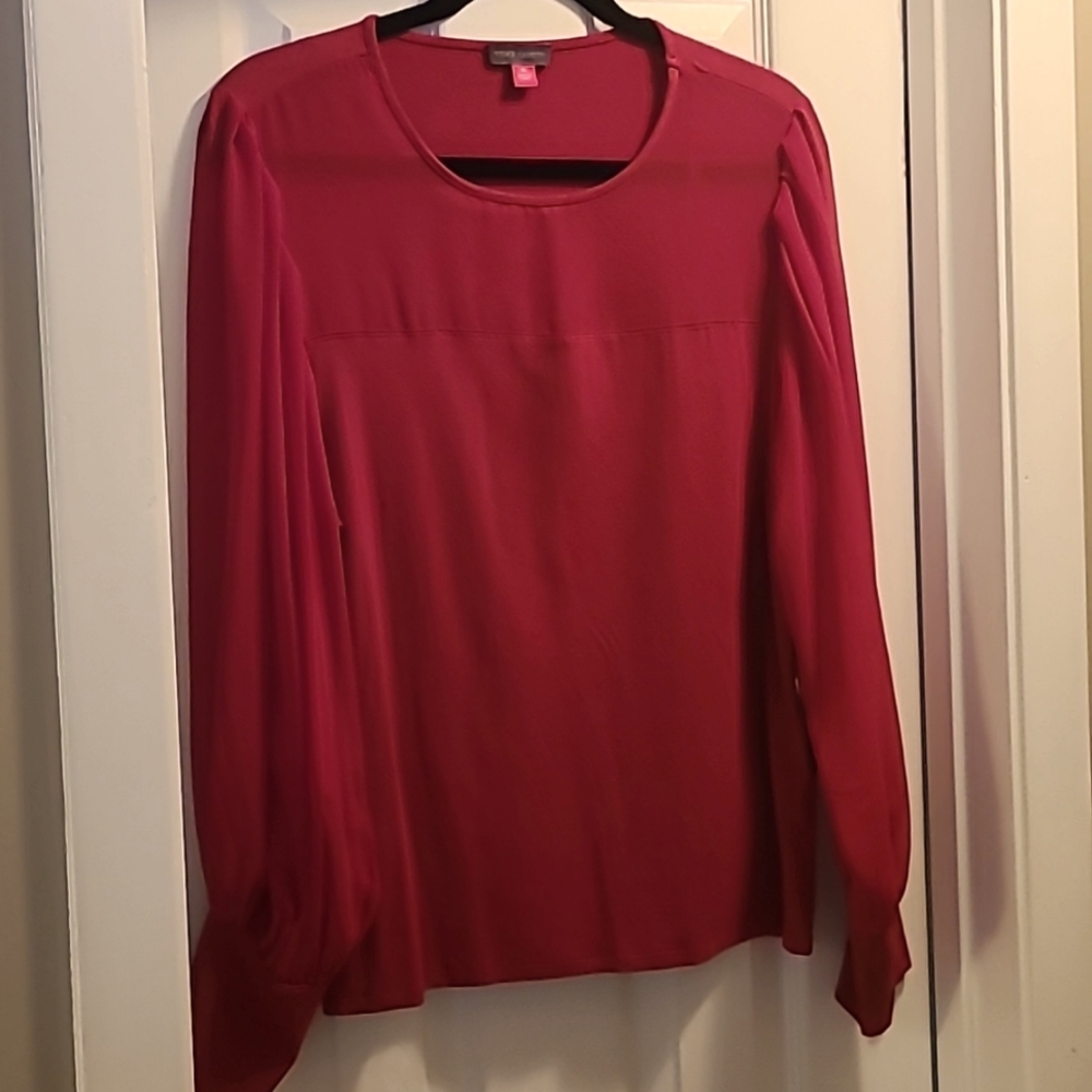 Vince Camuto long sleeve blouse